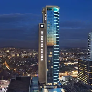 5* 酒店 Wyndham Grand Levent & Conference Center